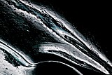 9.1.2010 Morteratschgletscher - Unendliches Weltall.<br />- Aus dieser Sicht ffnet sich eine unglaubliche Weite und Rumlichkeit, an die Gre und Unendlichkeit des Weltalls erinnernd. Auch hier bildete sich ein sehr beschrnkter Farbraum zwischen schwarz und wei mit einigen grn angereicherten Feldern. Das Bild lebt durch seine aufgereihten, zum Teil fast schwebenden Krater in einer sprbaren Dynamik.
