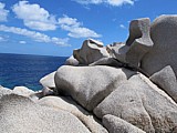 Etwas vom Beeindruckensten ist Capo Testa - am nordwestlichen Zipfel Sardiniens. Man könnte da spielend ein dickes Fotoalbum füllen mit Felsformationen - jeder Felsen ein Kunstwerk.