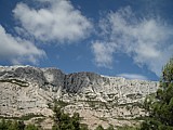 Kalksteinmassiv Montagne Ste. Victoire - östlich von Aix en Provence.